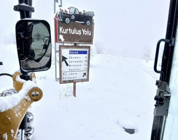 İ̇lkadım’da Karla Mücadele