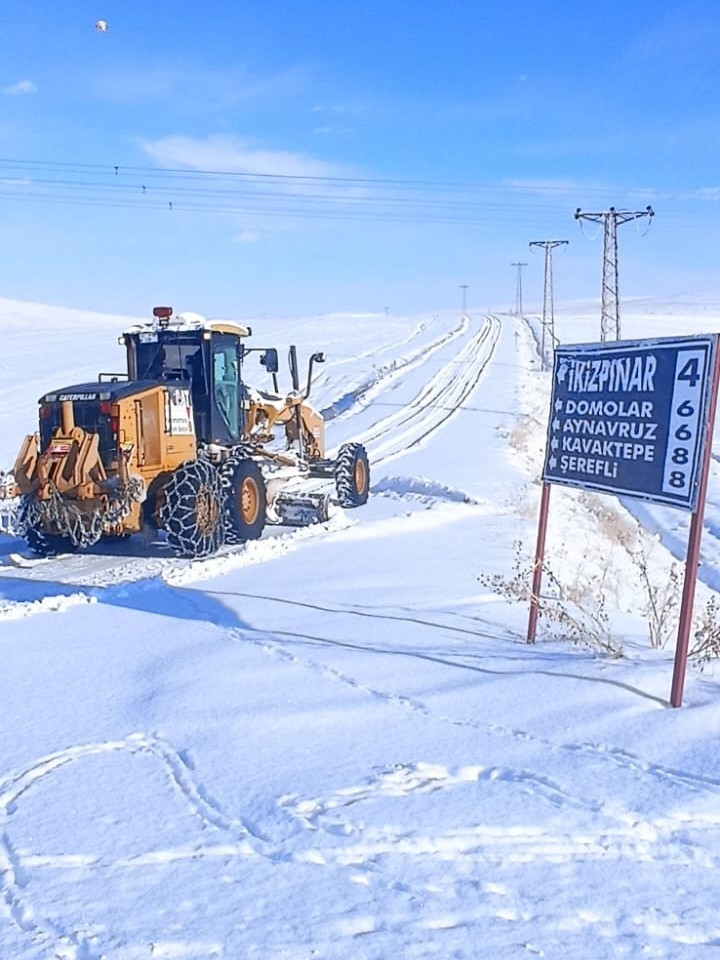 Kahramanmaraş’ın Kuzey İlçelerinde Kar Mesaisi
