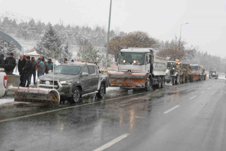 Başkan Palancıoğlu: "karla Mücadelede Yoğun Çalışmalarımız Kesintisiz Devam Ediyor"