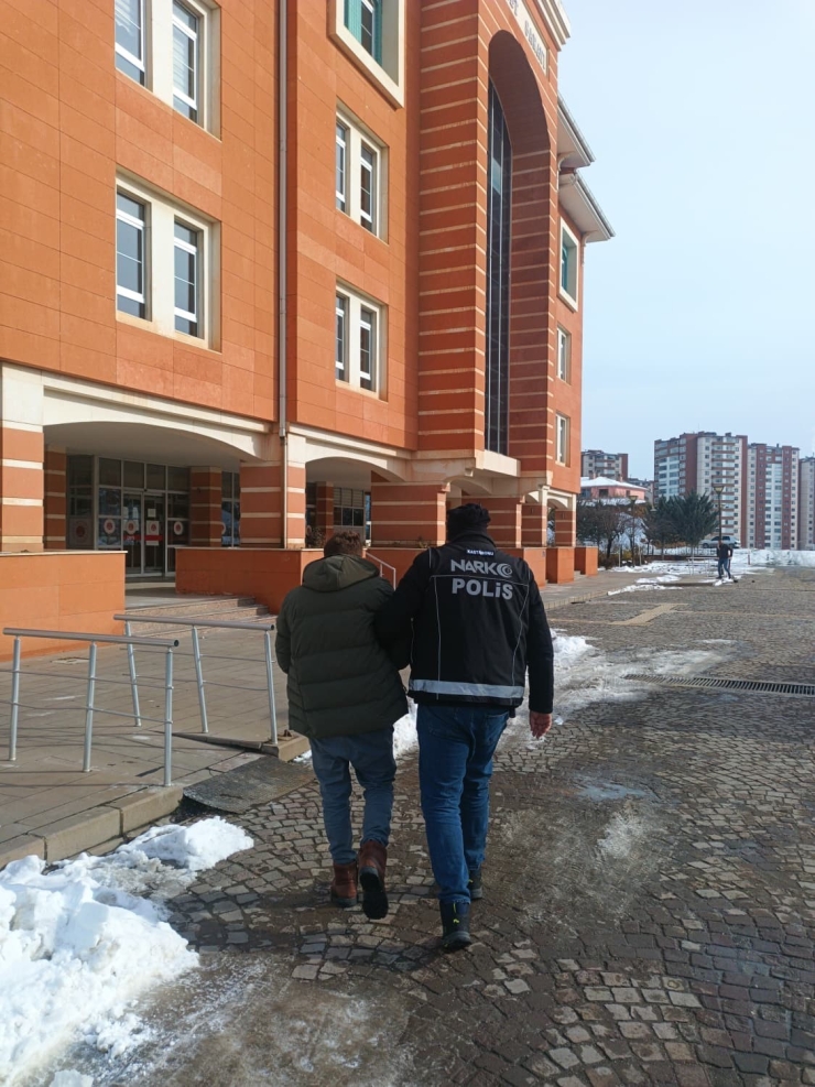Kastamonu’da Uyuşturucuyla Yakalanan Şahıs Tutuklandı