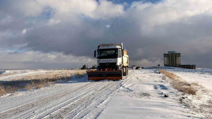Keçiören Belediyesi’nden Karla Mücadele Seferberliği
