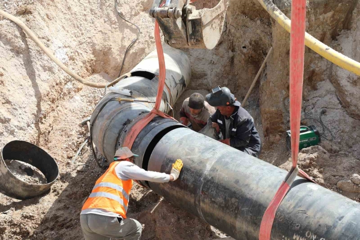 Konya Büyükşehir’den 282 Kilometre Yeni Su Ve Kanalizasyon Şebekesi