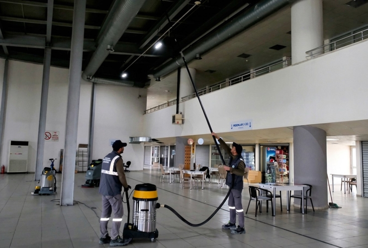 Şehirlerarası Otobüs Terminali’nde Genel Temizlik Çalışması Yapıldı