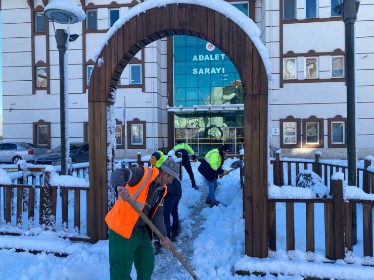 Başkan Şenol Kul: "karın Bereketini Yaşıyoruz, Terme Belediyesi 7/24 Sahada"