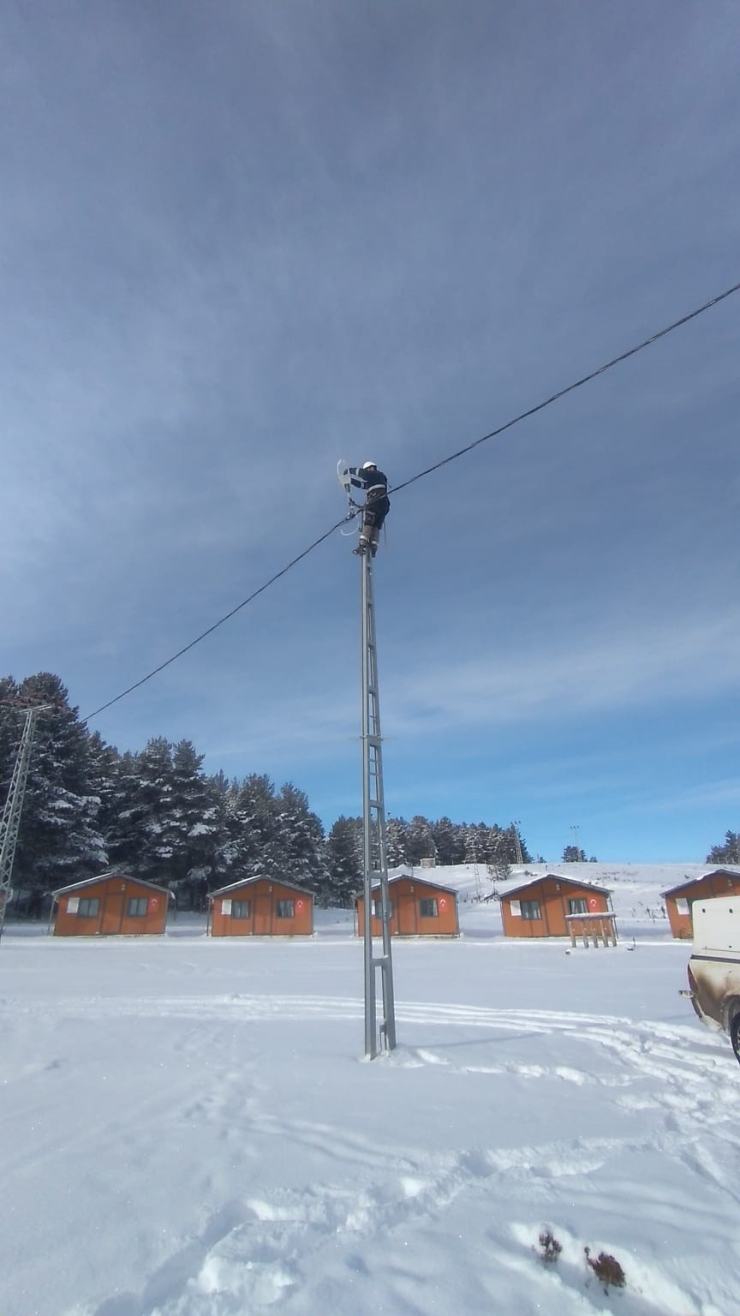 Aras Edaş’tan Yeni Yıla Kesintisiz Enerji Mesaisi