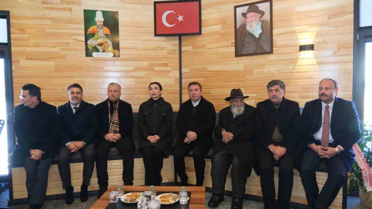 Ahmet Uğurlu Dede Zakirlik Ve İ̇rfan Ocağı Erzincan’da Açıldı