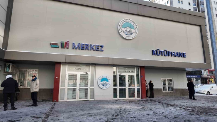 Soğuk Günlerde Sıcak Adres: Kayseri Büyükşehir’in Kütüphaneleri