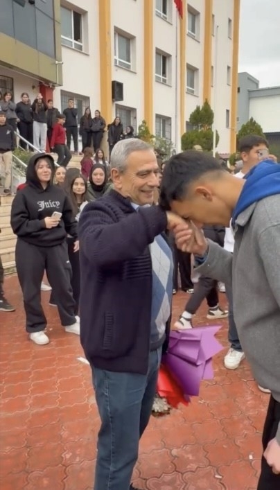 Osmaniye’de 40 Yıllık Meslek Hayatı Alkışlarla Taçlandı