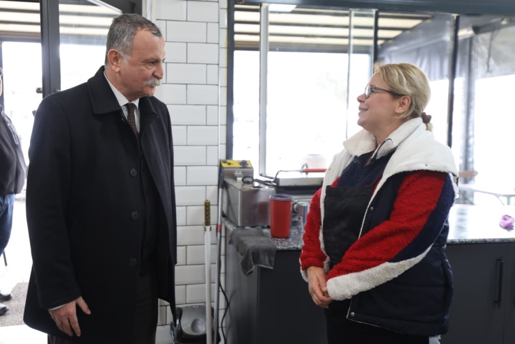 Başkan Balaban Esnafı Dinlemeye Devam Ediyor