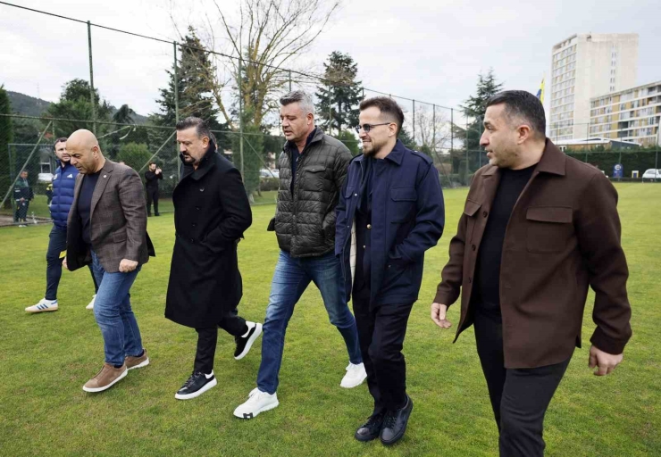 Anthony Musaba, Fenerbahçe’de İlk Antrenmanına Çıktı