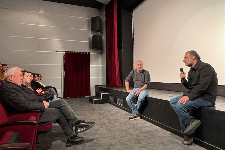 Ödüllü Yönetmen Özcan Alper ’erken Kış’ Filmiyle Nilüferlilerle Buluştu