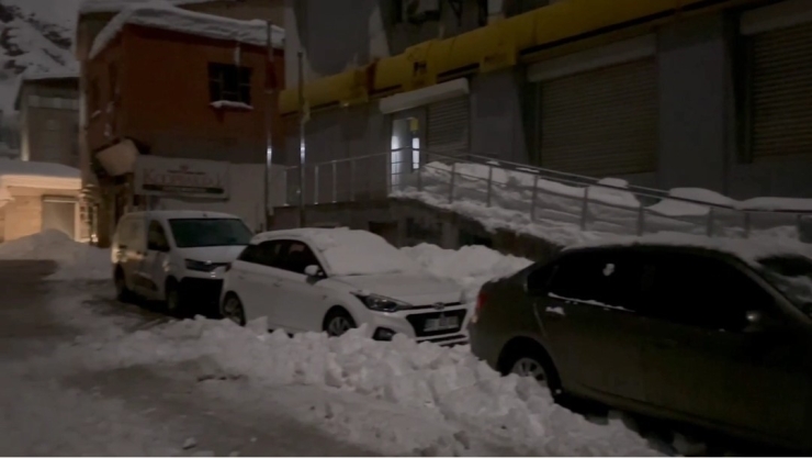 Çatak 3 Gündür Karanlıkta