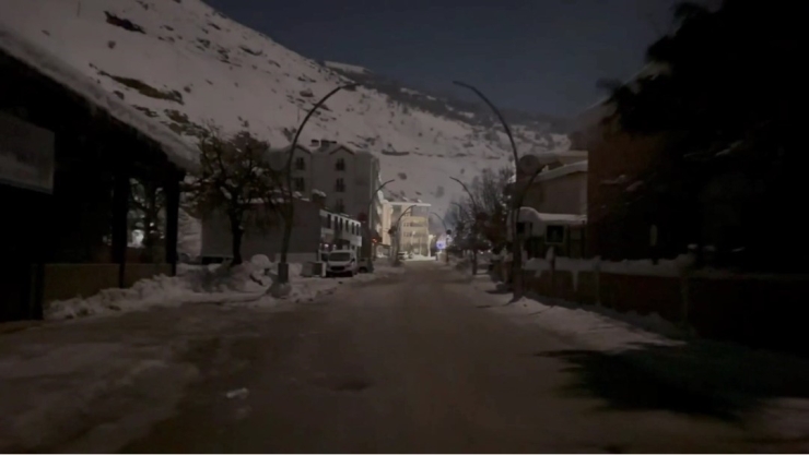 Çatak 3 Gündür Karanlıkta