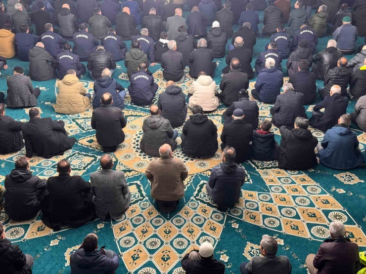 Yalova’da Şehit Polisler İçin Mevlit Okutuldu