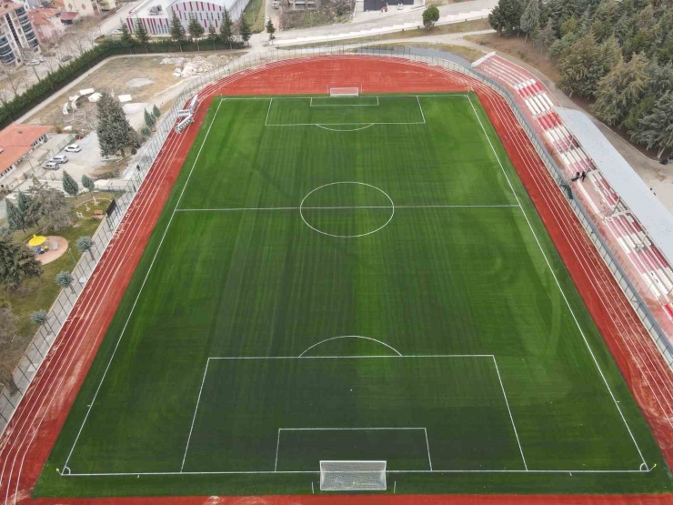 Acıpayam’daki Futbolsa Sahası Fıfa Standartlarına Getirildi