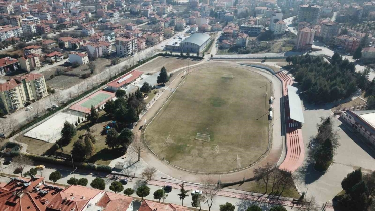 Acıpayam’daki Futbolsa Sahası Fıfa Standartlarına Getirildi