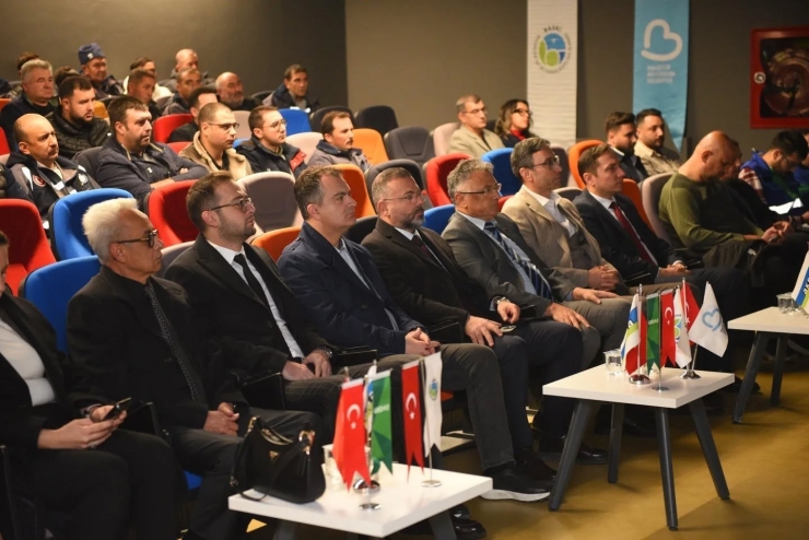 Eğitimlerle Baski̇ Personeli Çıkabilecek Risklere Karşı Donanımı Artırılıyor