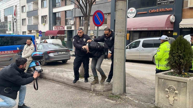 Yarış Uğruna 3 Kişinin Ölümüne Sebep Olan Sürücü Adliyeye Sevk Edildi