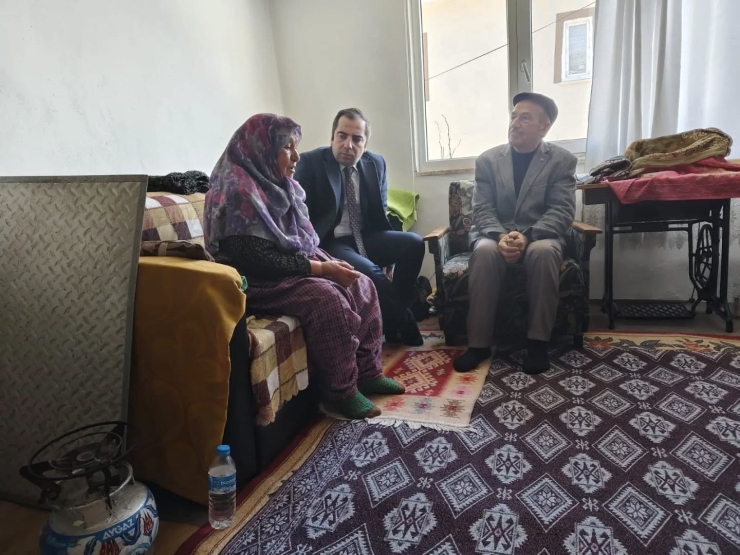 Kaymakam Uçar’dan Yularıçaylı Köyü’nde Gönül Köprüsü