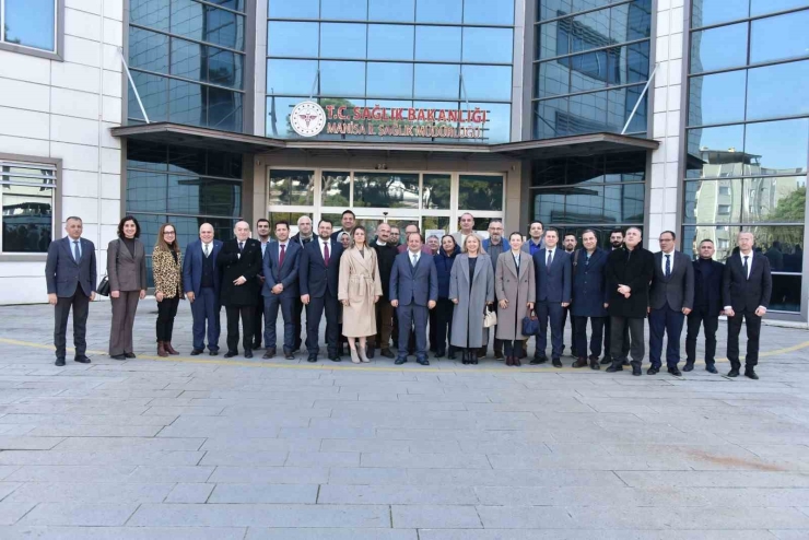 Manisa’da 2025’te 11 Milyon Muayene, 145 Bin Ameliyat Yapıldı