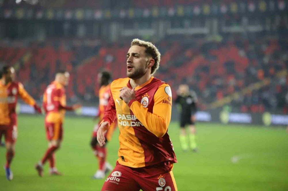 Turkcell Süper Kupa: Galatasaray: 2 - Trabzonspor: 0 (i̇lk Yarı)