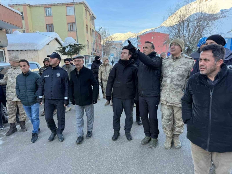 Çatak’ta Çığ Afeti Sonrası Saha İncelemesi Yapıldı