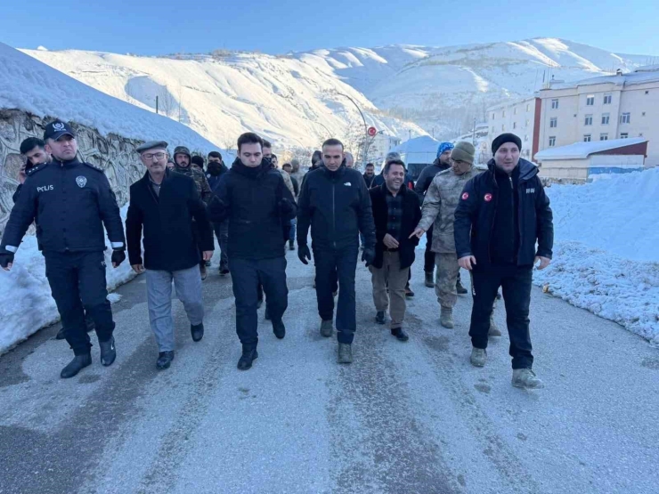 Çatak’ta Çığ Afeti Sonrası Saha İncelemesi Yapıldı