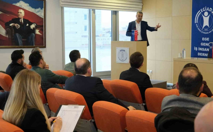 Egi̇ad’dan ’sosyal Güvenlik Ve İ̇ş Hukukunda 2026 Perspektifi’ Semineri