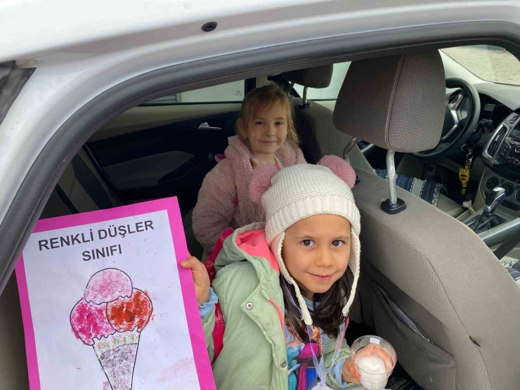 Tavşanlı Hande Gül Anaokulu Öğrencileri "güvenli Yolculuk" İçin Arka Koltuğa Geçti