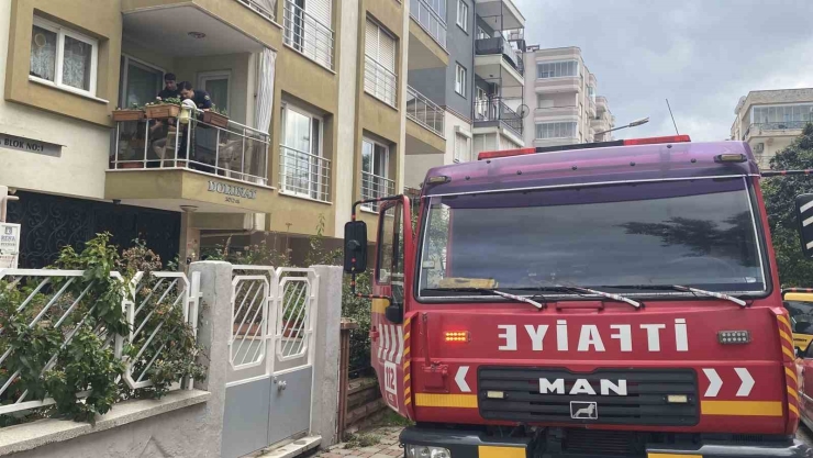 Taziye Evine Yemek Yaparken Evini Yakıyordu