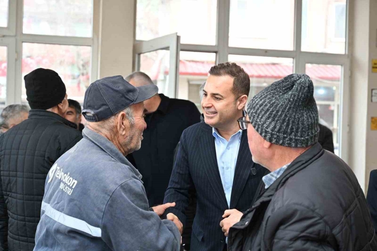 Başkan Ahmet Akın’dan Savaştepe’ye Çıkarma