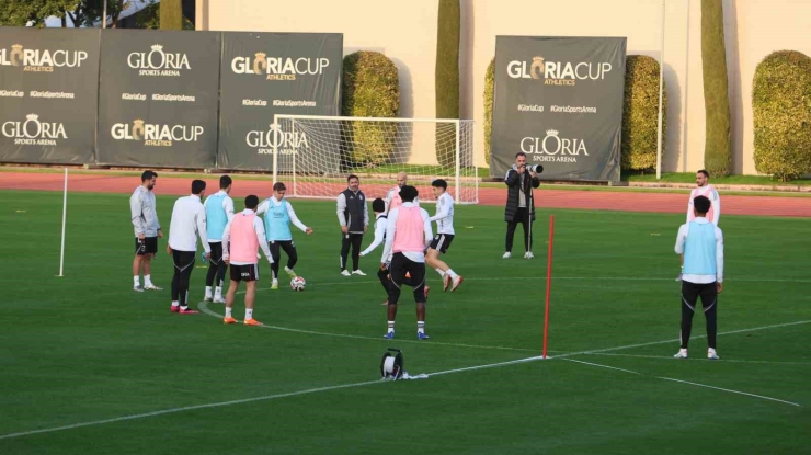 Beşiktaş, Devre Arası Çalışmalarını Antalya’da Sürdürüyor