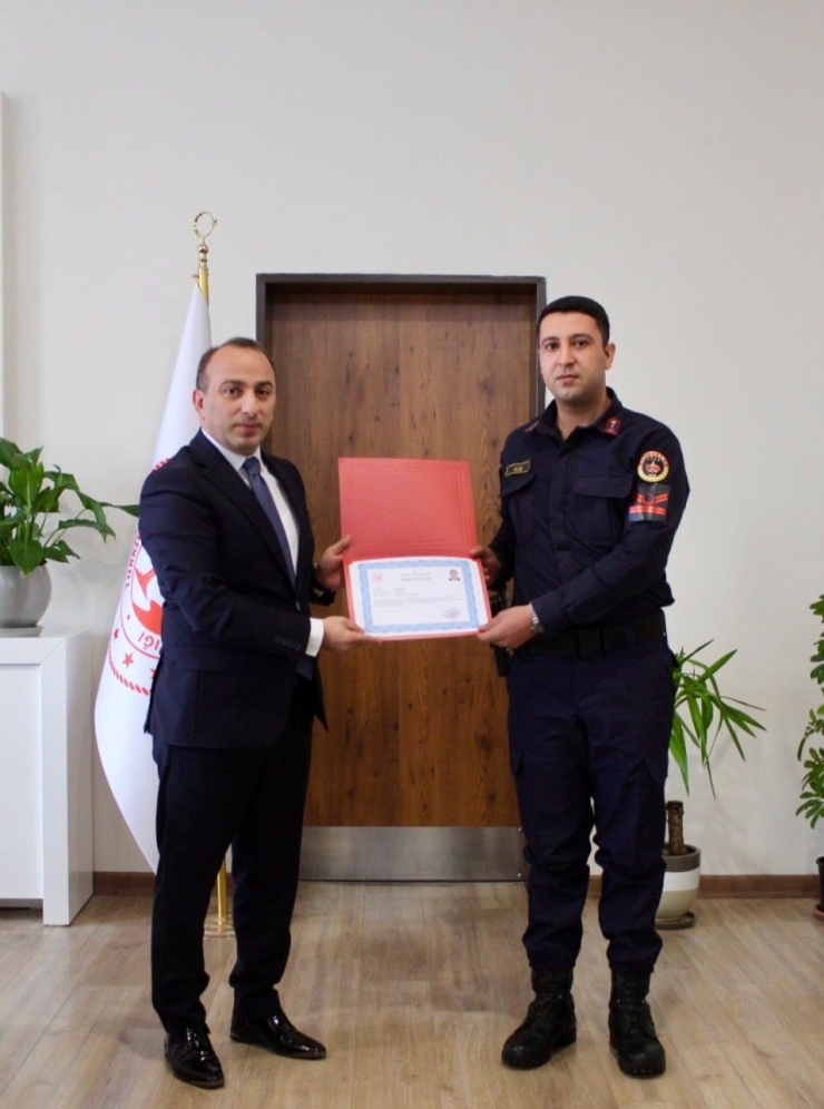 Çine Kaymakamı Erdoğan’dan Jandarma Personeline Başarı Belgesi