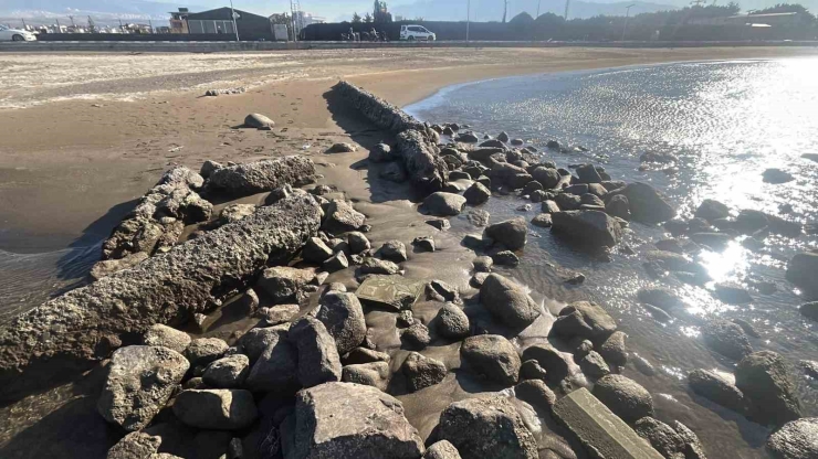 Deniz Suyunda Yaşanan Çekilme Vatandaşları Tedirgin Etti