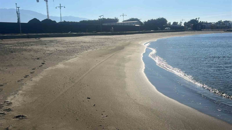 Deniz Suyunda Yaşanan Çekilme Vatandaşları Tedirgin Etti