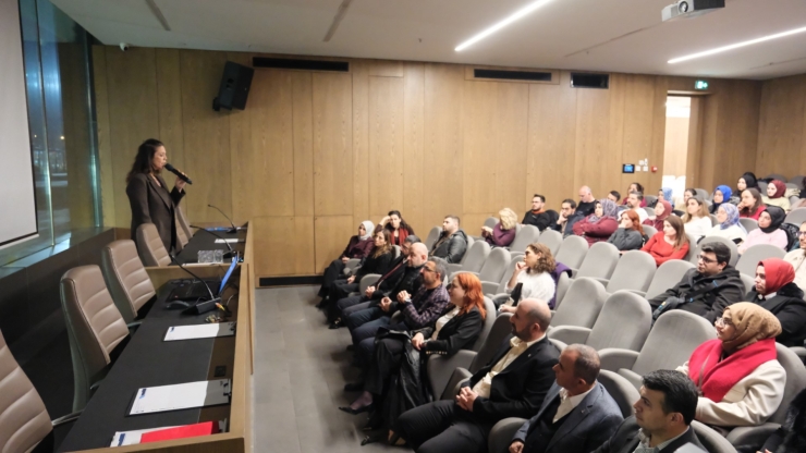 İ̇negöl Belediyesi’nden Otizm Farkındalığını Arttıran Seminer