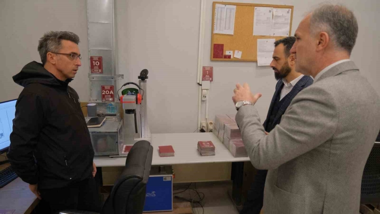 İ̇negöl’de Yapılar Kimlikleniyor