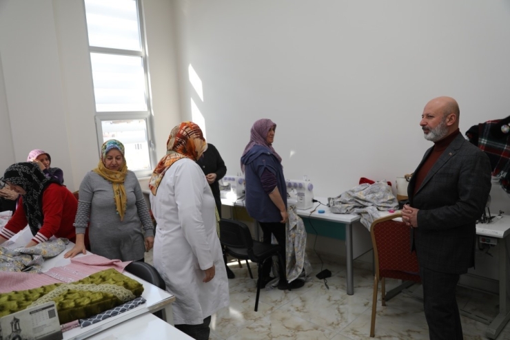 Başkan Çolakbayrakdar: "şehrimize Değer Katan Modern Tesisler Hemşehrilerimizin Hizmetinde"