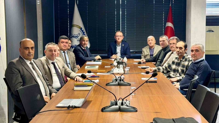 Meslekî Eğitim Tavşanlı’da Masaya Yatırıldı