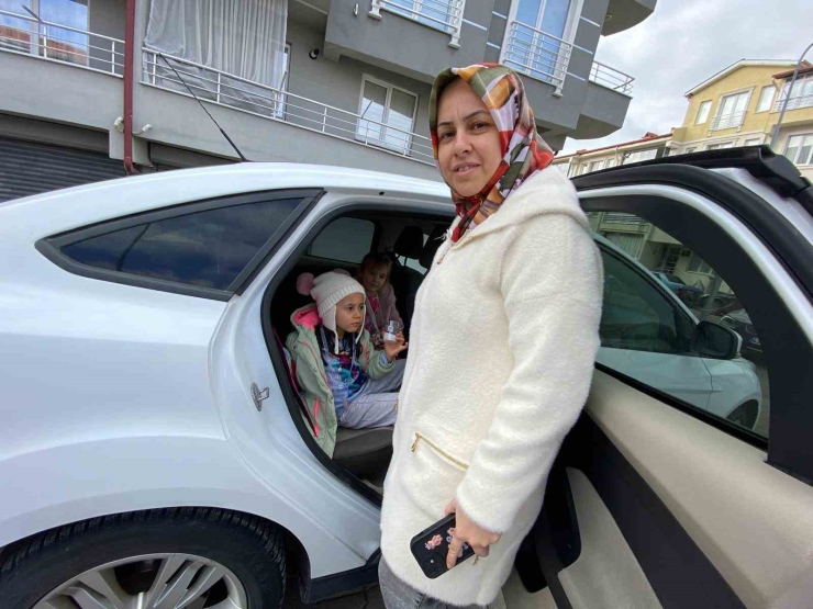 Tavşanlı Hande Gül Anaokulu Öğrencileri "güvenli Yolculuk" İçin Arka Koltuğa Geçti