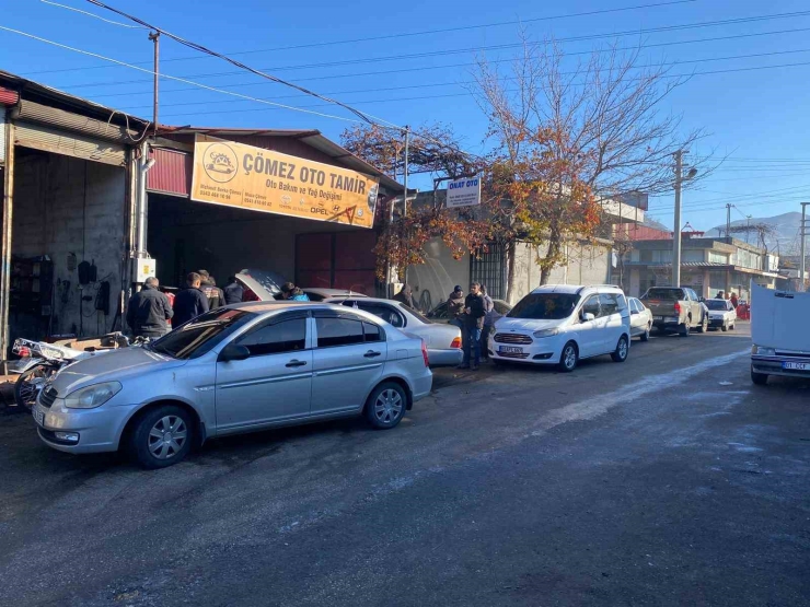 Osmaniye’de Dondurucu Soğuklar Sanayi Sitesinde Yoğunluğa Neden Oldu