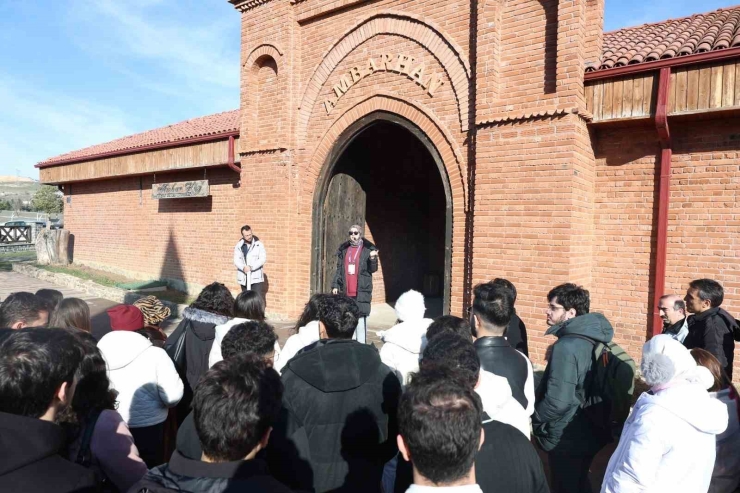 Petek Genç Ladik Akdağ Gezileri Başladı