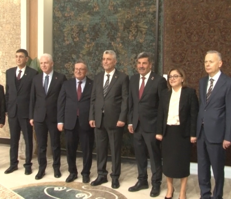 Bakan Bolat: "türkiye Artık 400 Milyar Dolar İhracatı Olan Ülkeler Ligine Yükseldi"