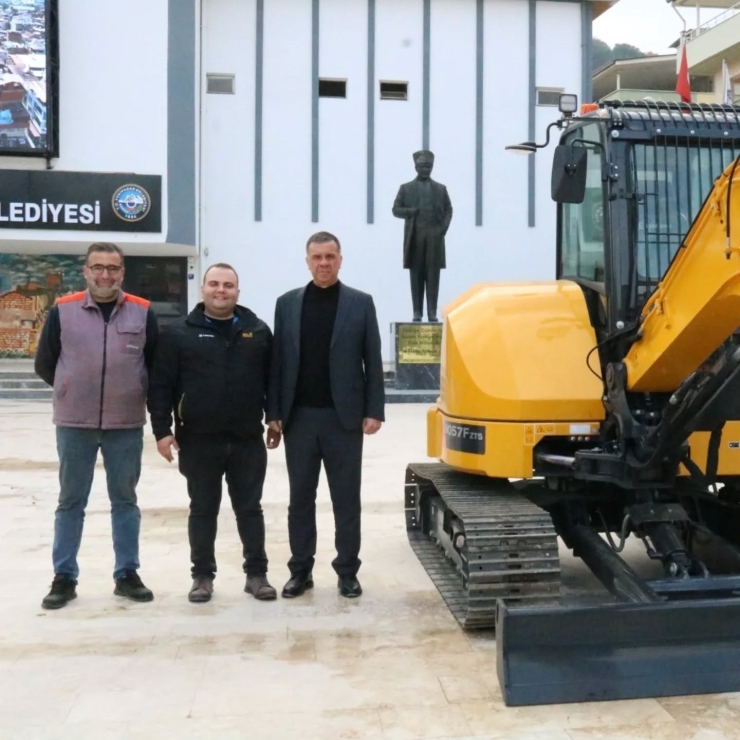 Yenipazar’ın Araç Filosu Güçlenmeye Devam Ediyor