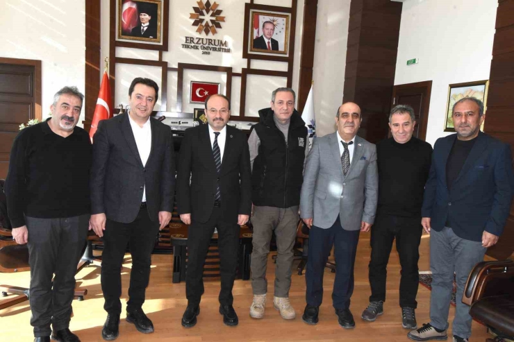 Rektör Çakmak, Dagc Ve Dgf Yönetimini Kabul Etti