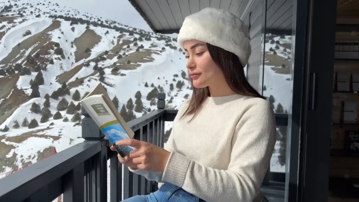 Türkiye Ve Dünyada İlk: Ergan Dağı’nda Dağ Kütüphanesi