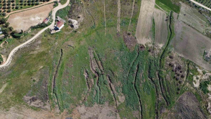 Manisa’da Kuruyan Marmara Gölü Yeniden Canlanıyor