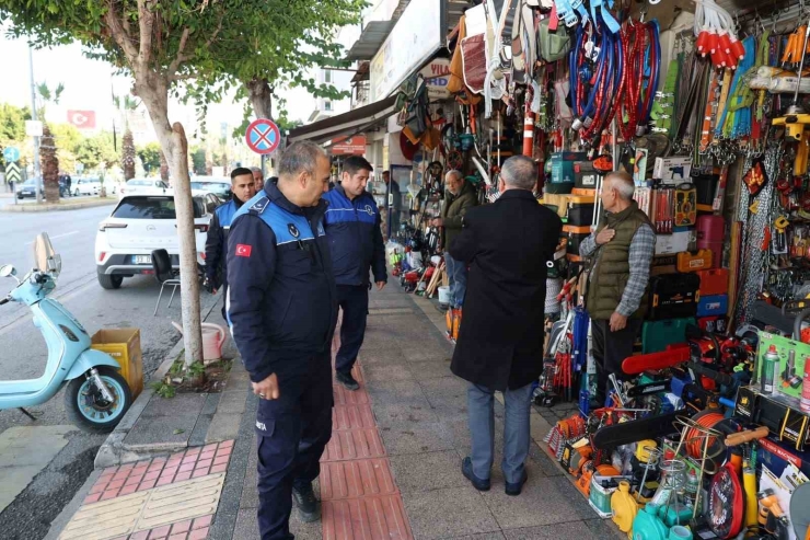 Akdeniz’de Kaldırım Ve Yol İşgaline Geçit Yok