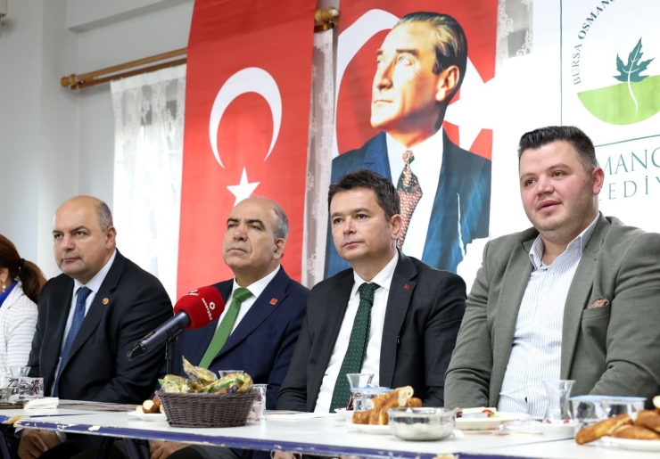 Osmangazi’de Mahalle Buluşmalarıyla Hizmet Sahada