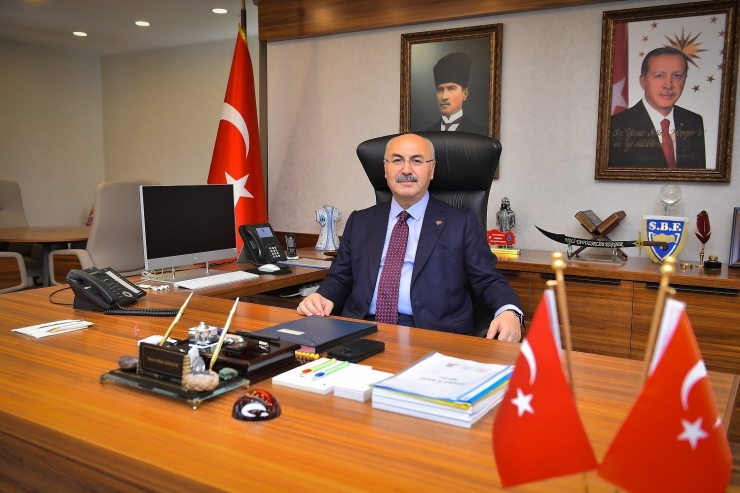 Adana Valisi Yavuz Selim Köşger Denizli Valiliğine Atandı